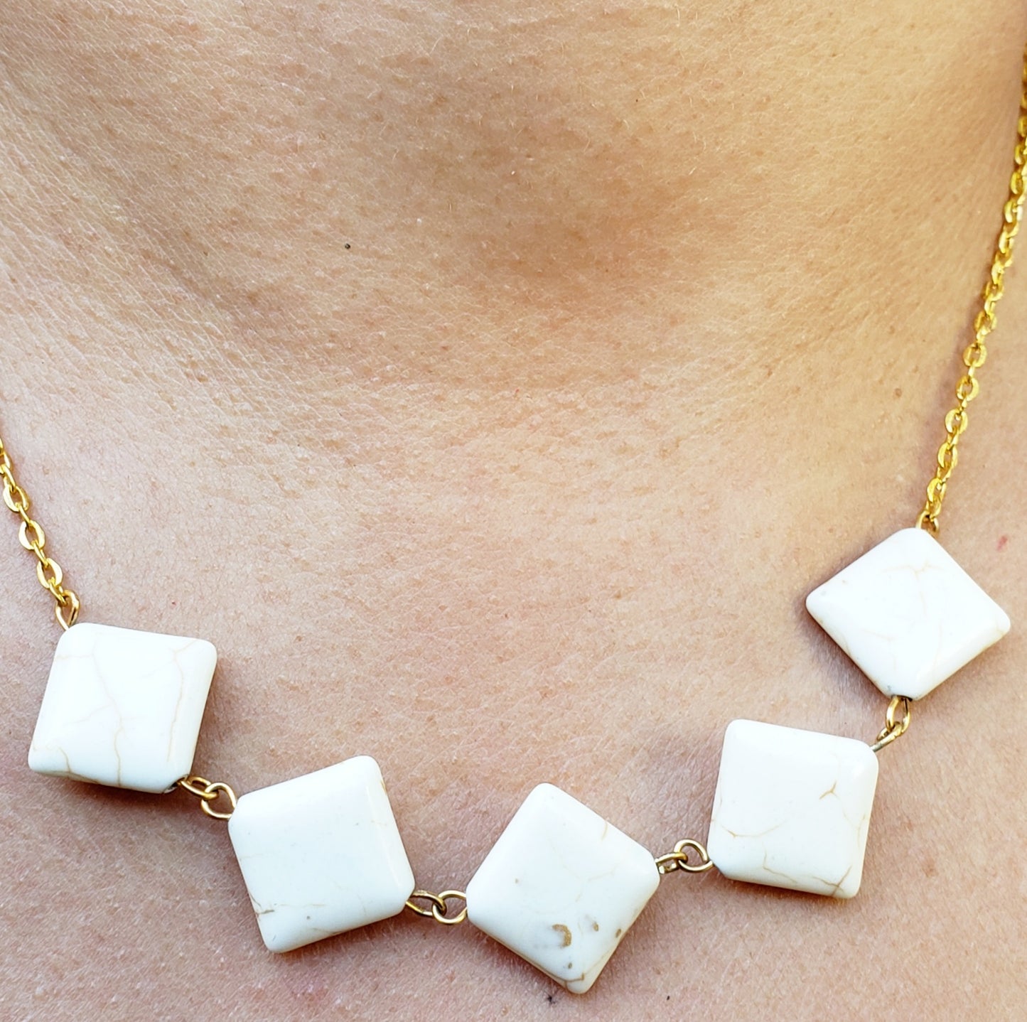 Snowy Beaded Necklace